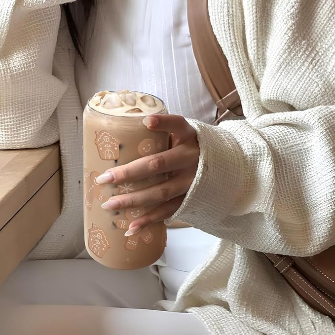 Gingerbread Christmas 16oz Can Glass Tumbler with Bamboo Lid & Straw - Iced Coffee Cup for Women Girls, Aesthetic Cups Gifts for Xmas