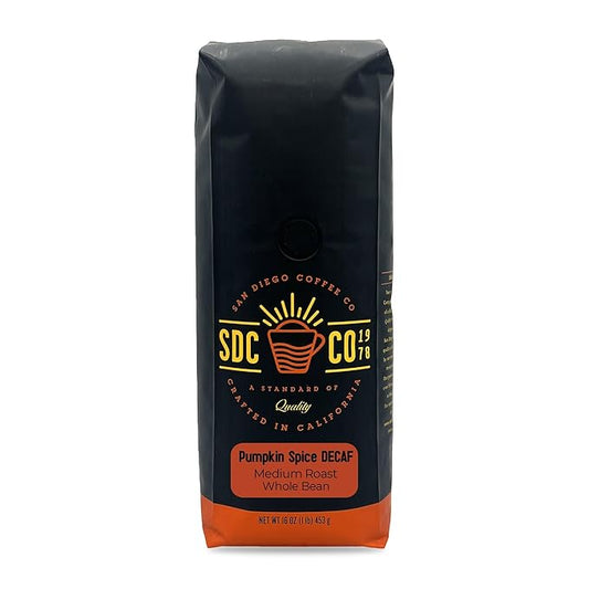 San Diego Coffee DECAF Pumpkin Spice, Medium Roast, Whole Bean Coffee, 16-Ounce Bag Café en grano tostado descafeinado