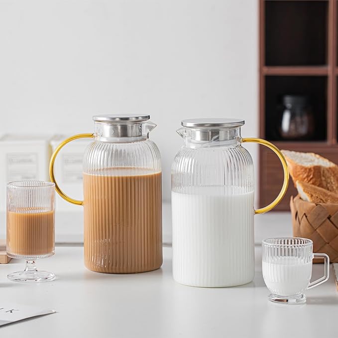 INSETLAN 68 Oz/2L Glass Pitcher with Lid and Spout, Ribbed Glass Jugs with Handle, Hot & Cold Water Pitcher for Iced Tea, Juice, Lemonade - Modern Glass Carafe for Fridge or Table (Pack of 2)