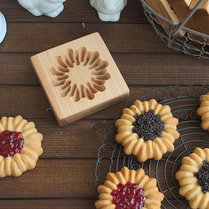 Wooden Cookie Biscuit Mold, 3D Baking Mold, Embossing Craft Decorating Baking Tool, Suitable for Halloween Thanksgiving Christmas Kitchen DIY (Cookies-C-2PCS)