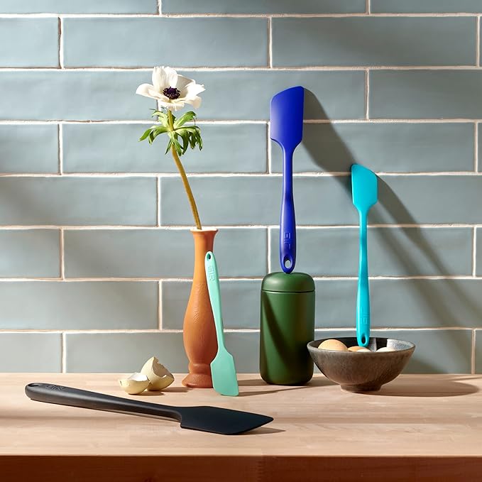 GIR: Get It Right Silicone Spatula for Cooking - 11-Inch Slate - Heat-Resistant Nonstick Kitchen Tool - Flexible Blade for Baking, Scraping & Mixing - Seamless Design