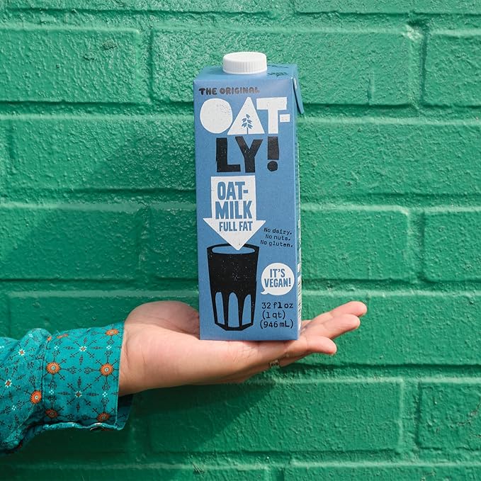 Oatly Full Fat Oatmilk – Creamy, Plant-Based Whole Milk Alternative | Dairy-Free, Vegan, Shelf-Stable, Non-GMO & Glyphosate Residue-Free | Only 1g Saturated Fat (32 oz, 12-Pack)
