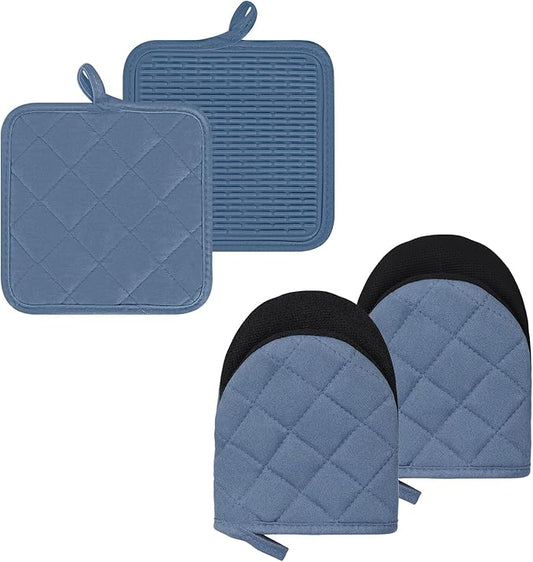Oven Mitts and Pot Holders Set, Pack of 4, Heat Resistant Silicone Kitchen Mini Oven Mittens for 500 Degrees, Mini Oven Gloves and Hot Pads for Baking Grilling Barbecue Microwave Machine Washable