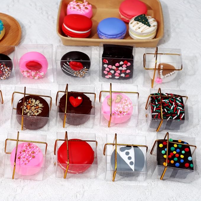 100 Pack Clear Chocolate Covered Ore Boxes Macaron Boxes Cookies Boxes Clear Favor Boxes Treat Boxes Pastry Boxes for Christmas Party Birthday Wedding(2.17"×2.17"×1.39")